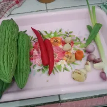Siapkan bahan-bahan.