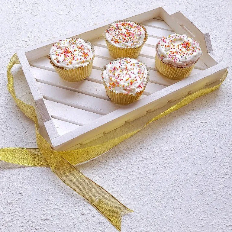 Lemon Cup Cake with Cream Cheese