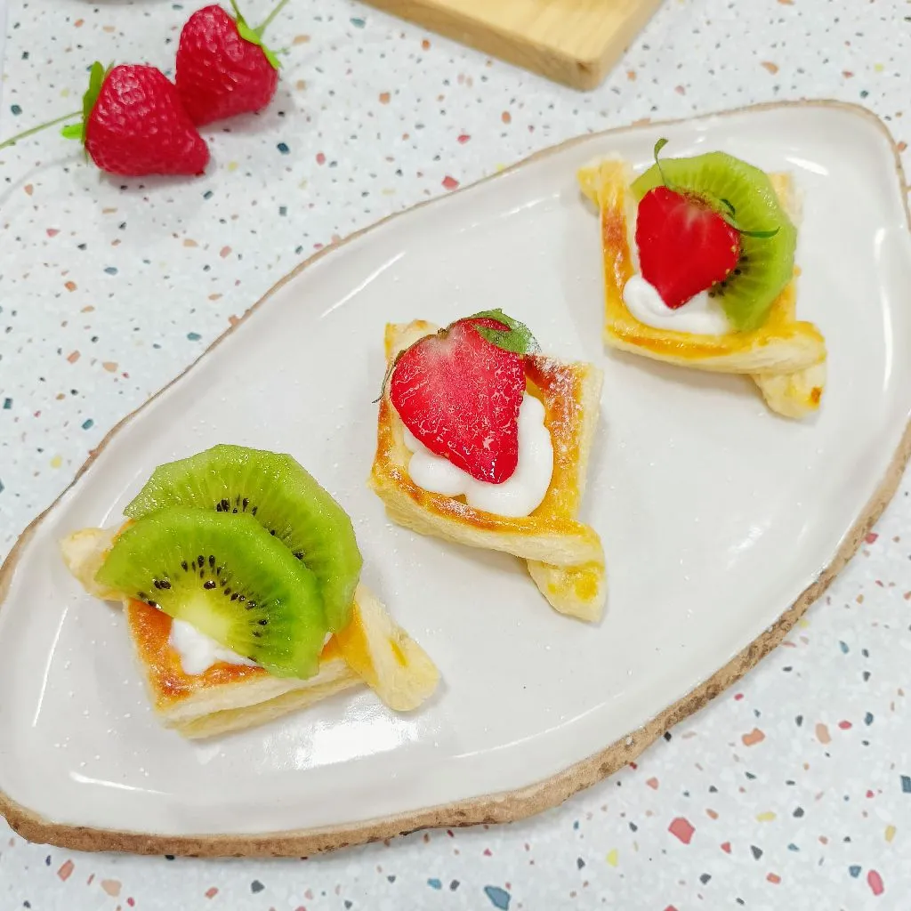 Fruit Cream Puff Pastry #YummyXtraPoint