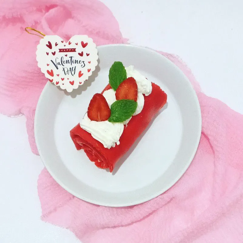 Valentine Strawberry Towel Cake #YummyXtraPoint