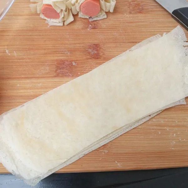 Lalu rapikan bagian bawahnya seperti ini.