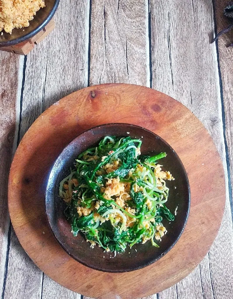 Urap Sayuran (Bumbu Tumis)