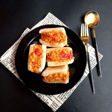 Ulen Ketan Panggang Isi Tempe Pedas