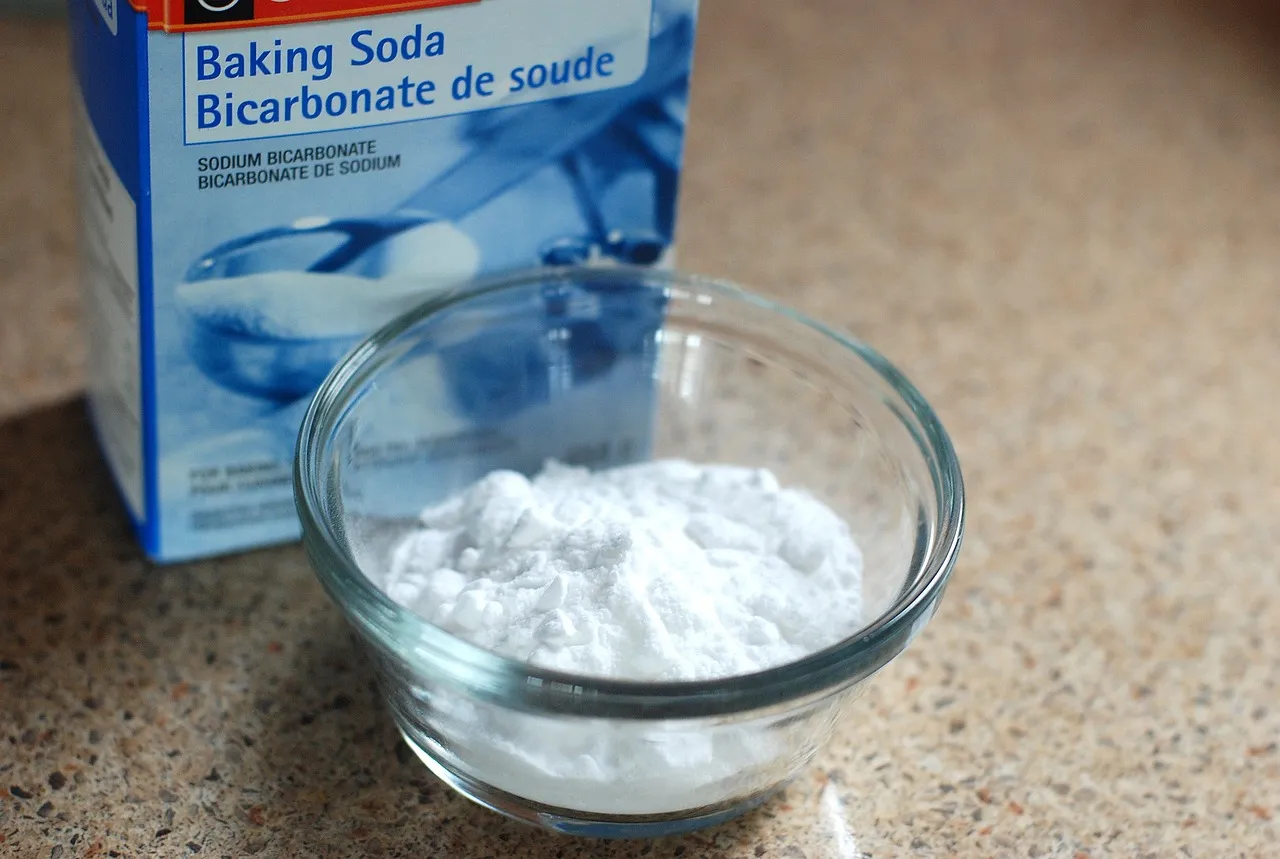 baking soda untuk menghilangkan pedas di tangan