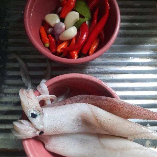Siapkan semua bahan.