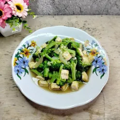 Cah Brokoli Tahu