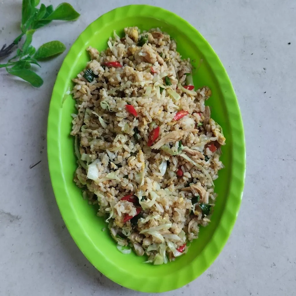 Nasgor Ayam Suwir Bumbu Putih