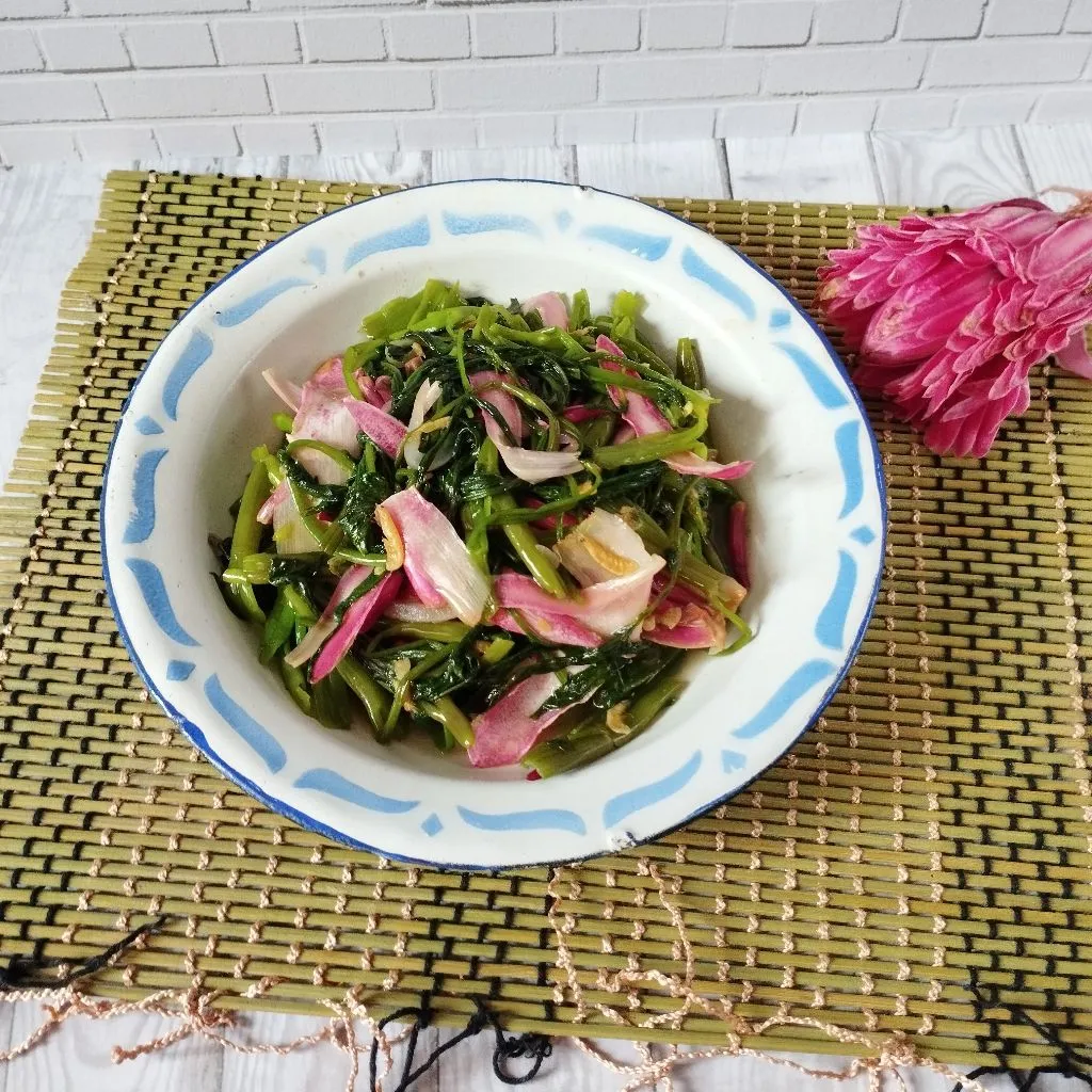Tumis Kangkung Kecombrang