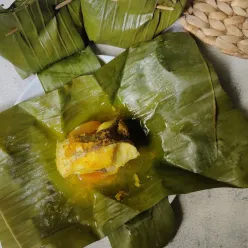 Pepes Ikan Gabus Bumbu Kuning