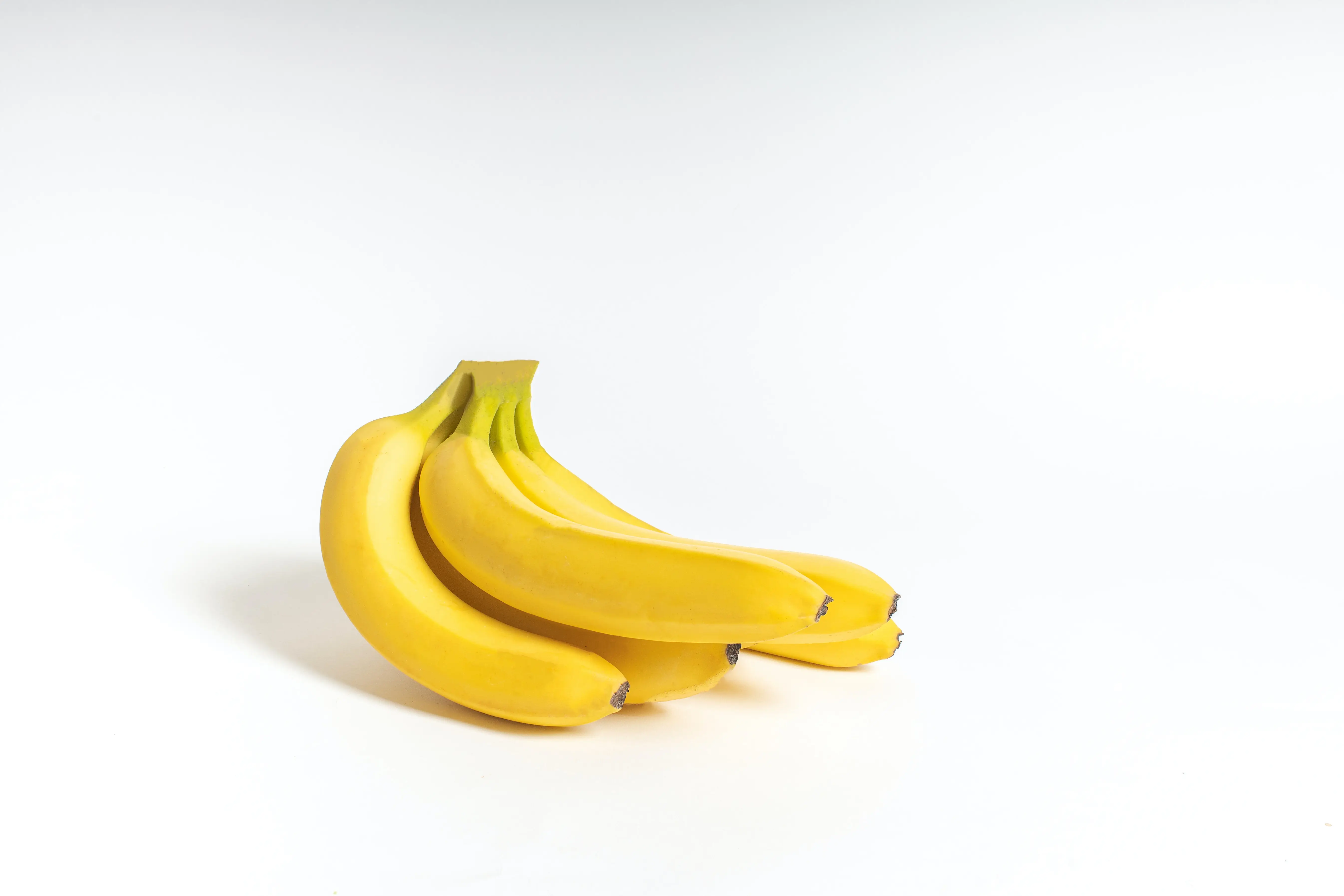 Buah pisang berkulit kuning