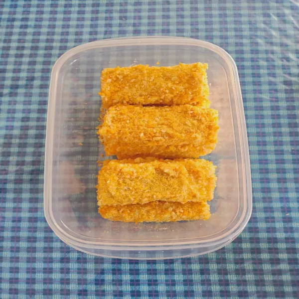 Masukkan ke dalam toples bisa dimasukkan ke dalam frizer