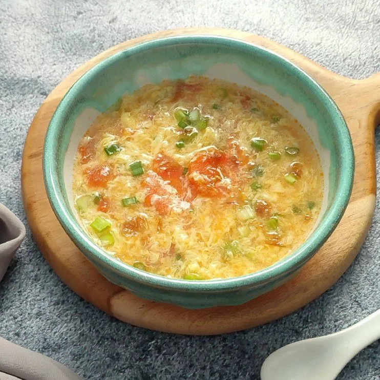 Sup Telur Tomat Wortel