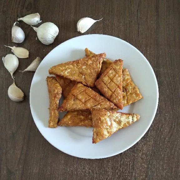 Tempe Goreng Bawang Putih