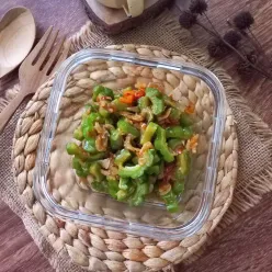Tumis Pare Rebon