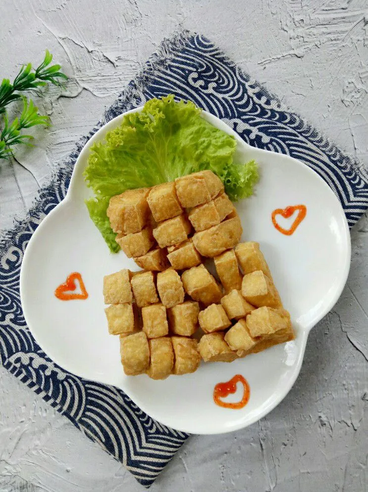 Tahu Domino