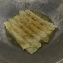 Goreng dalam minyak panas