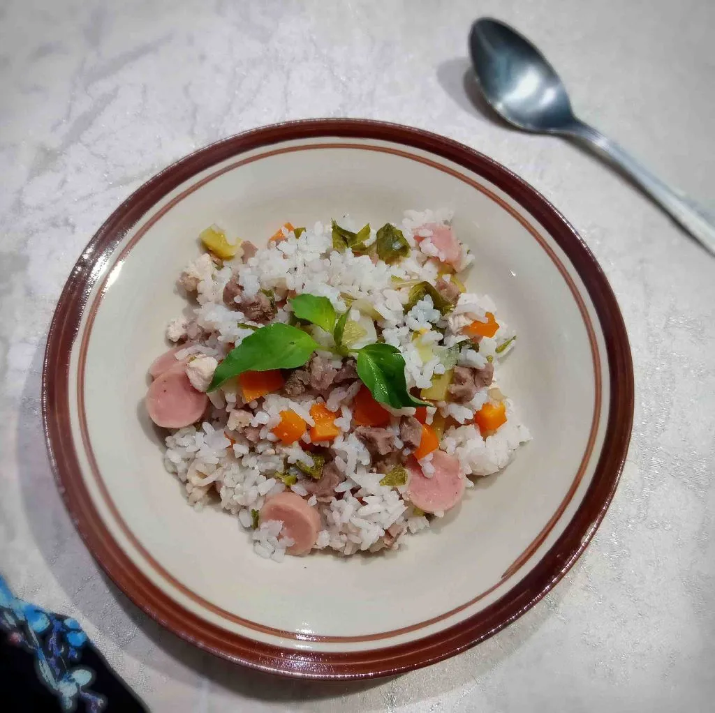 Nasi Gurih Komplit