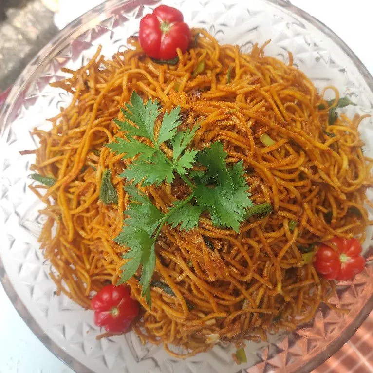 Mie goreng kuning khas padang