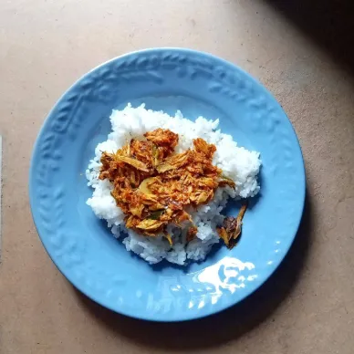 Nasi Tongkol Suwir Daun Jeruk