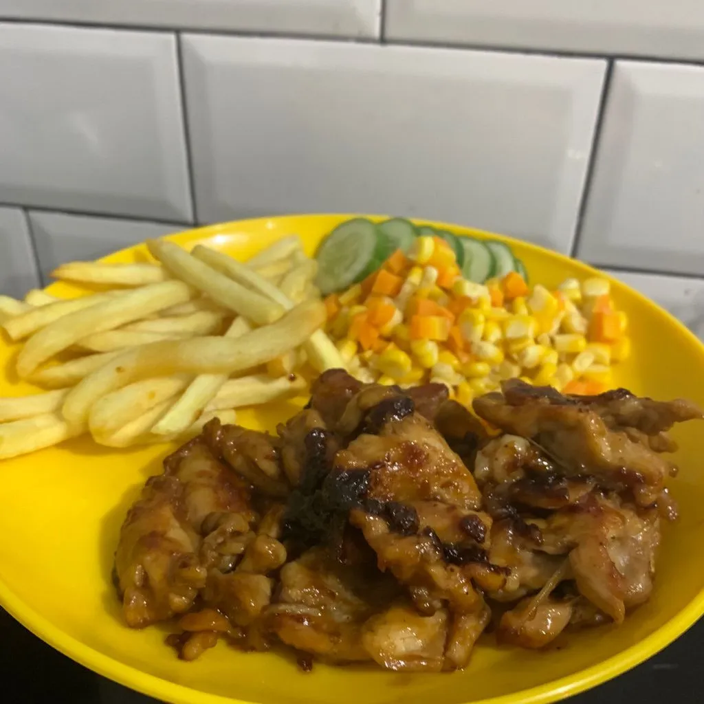 Steak ayam lengkap ala restoran