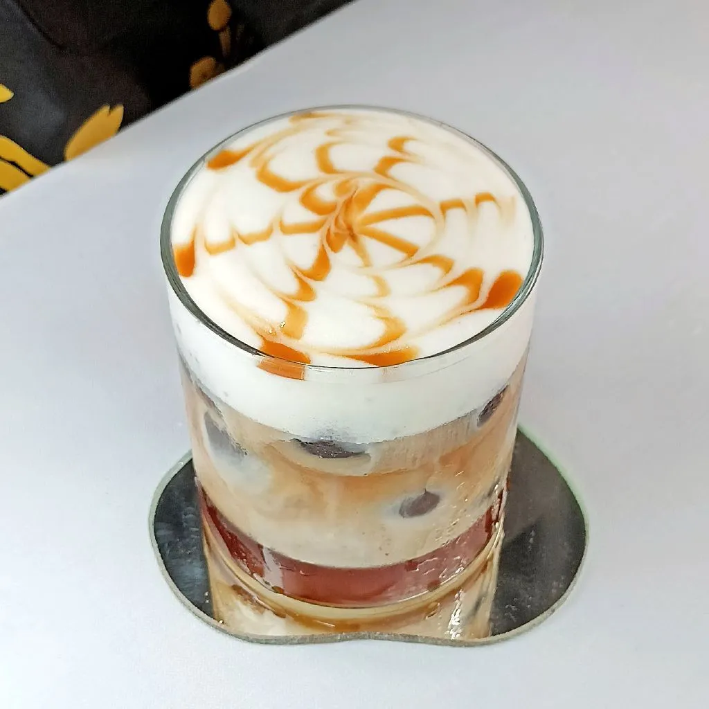 Ice Cubes Coffee Latte