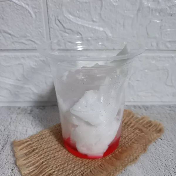 Tambahkan secukupnya kelapa muda kw.