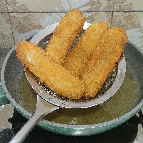 Angkat dan tiriskan.