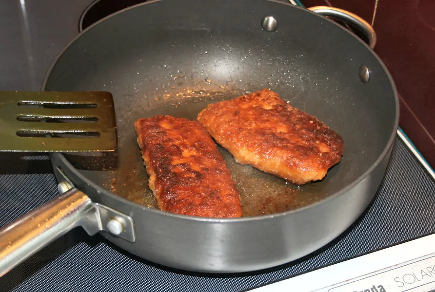cara menggoreng ikan agar tidak lengket