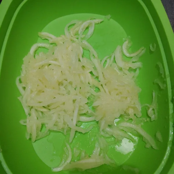 Serut memanjang blewah.