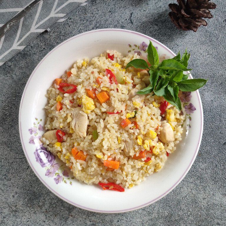 Resep Nasi Goreng Ayam Sederhana Rumahan Di Yummy App