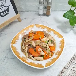 Tumis Jamur Shimeji Wortel Bakso