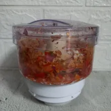 Siapkan bumbu halus.