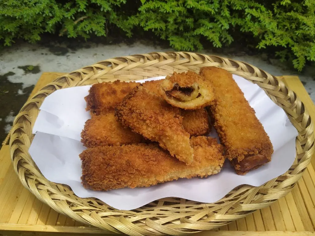 Roti Tawar Goreng Isi Cokelat