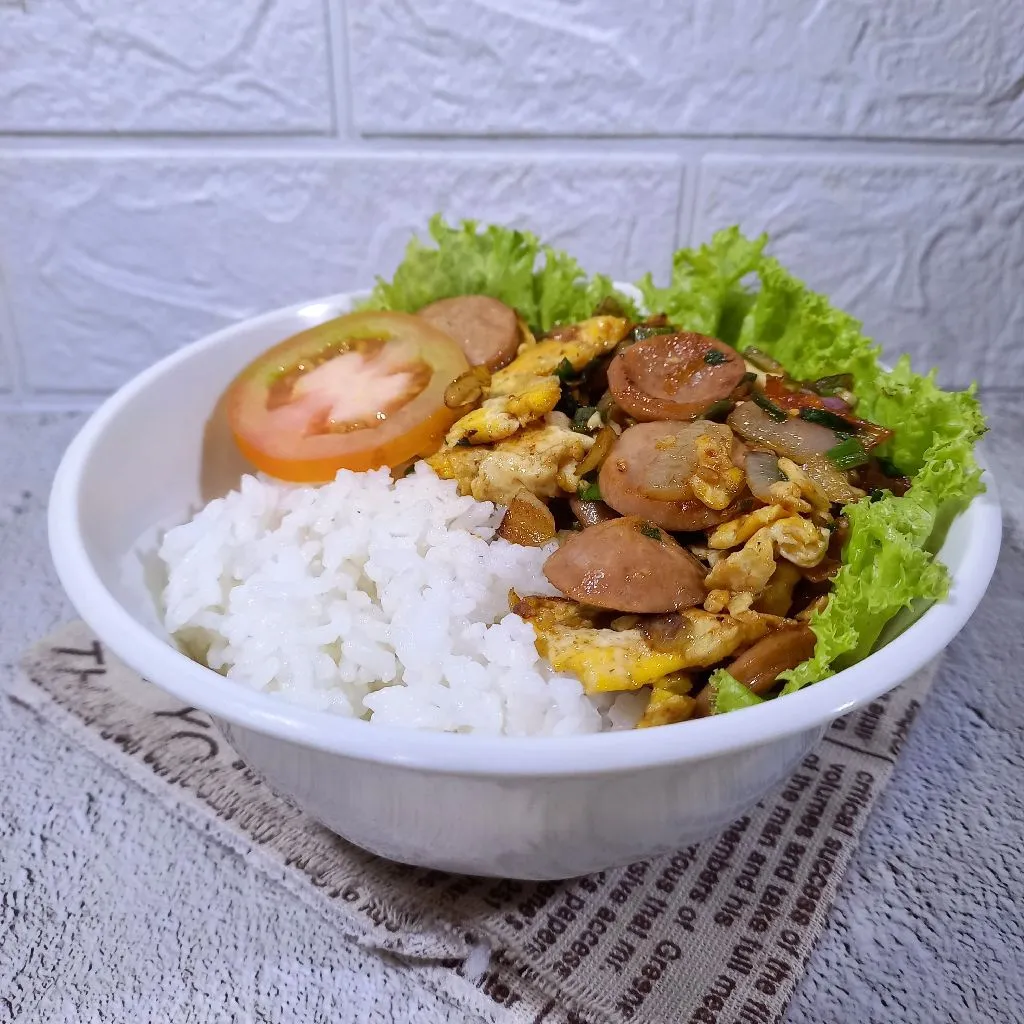 Rice Bowl Orak-Arik Sosis
