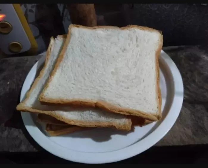 Tipiskan roti tawar