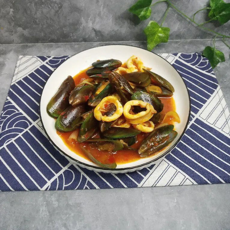 Kerang Cumi Saus Padang