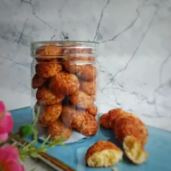 Palm Cheese Cookies
