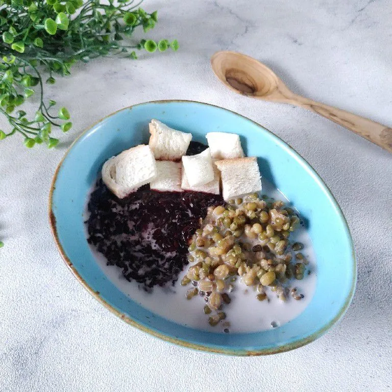 Bubur Ketan Kacang Hijau