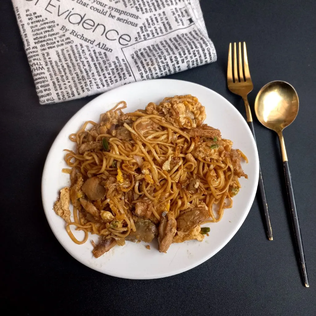 Mie Goreng Manis Pedas