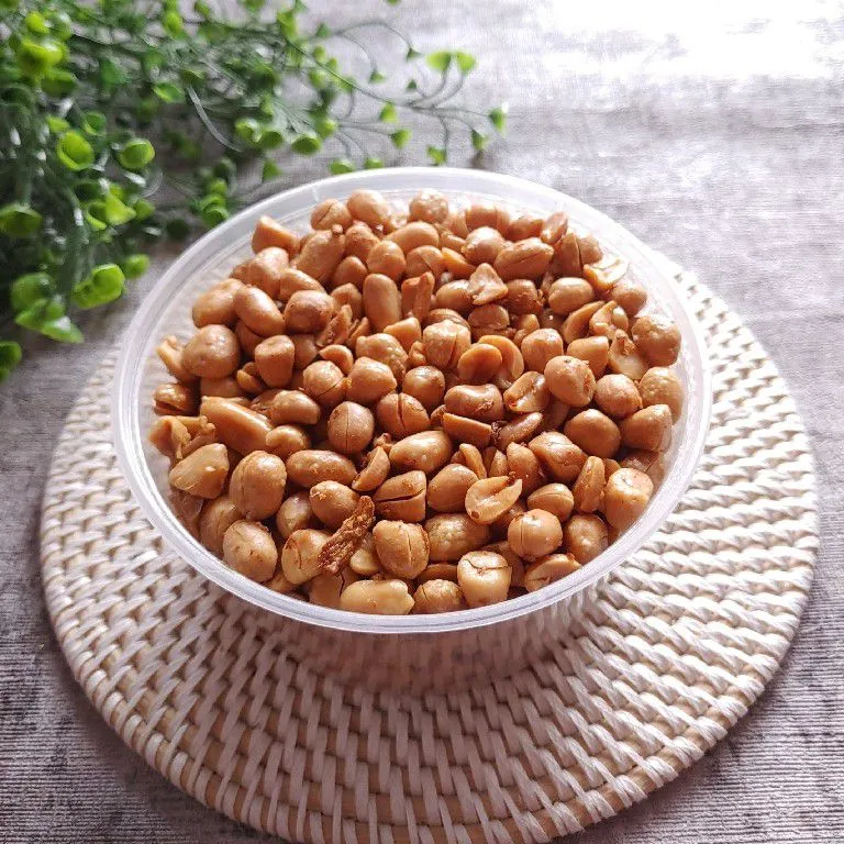 Kacang Tojin