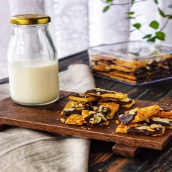 Choco Almond Flake Cheese Cookies