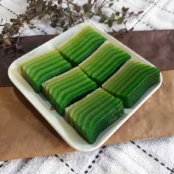 Lapis Pandan Suji