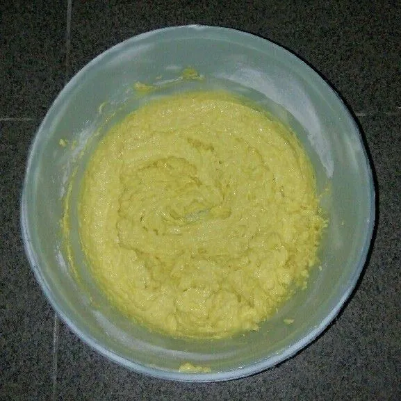 Aduk rata.