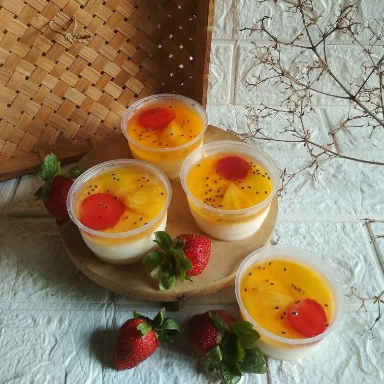 Silky Pudding Tropical Fruit