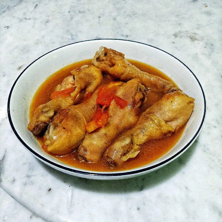 Semur Garlic Paha Ayam Kuah Mentega