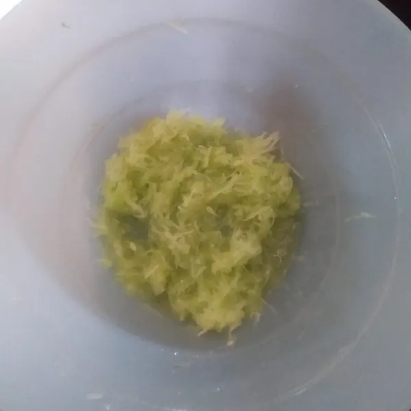 Kemudian serut.
