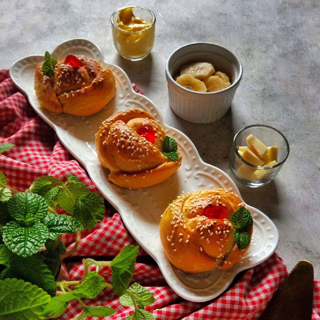 Resep Rose Bread Sederhana Rumahan di Yummy App
