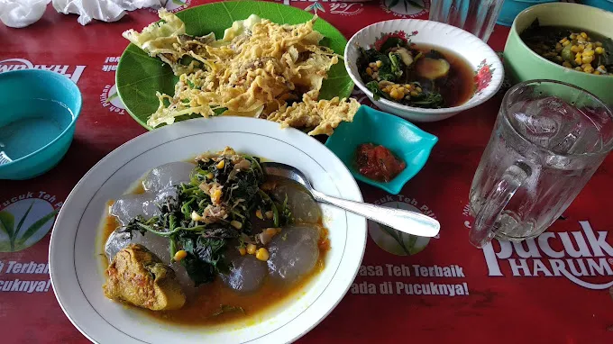 15 Makanan Khas Kendari yang Legendaris, Pernah Mencoba?