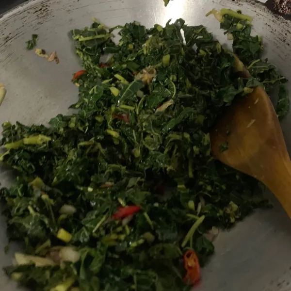 Masukkan daun pepaya