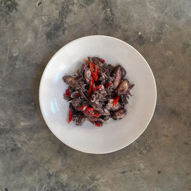 Tumis Cumi Hitam